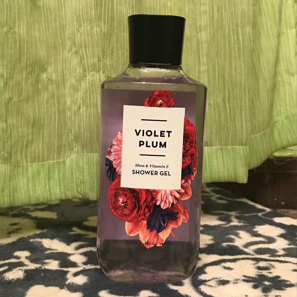 Bath & Body Works “Violet Plum” body wash